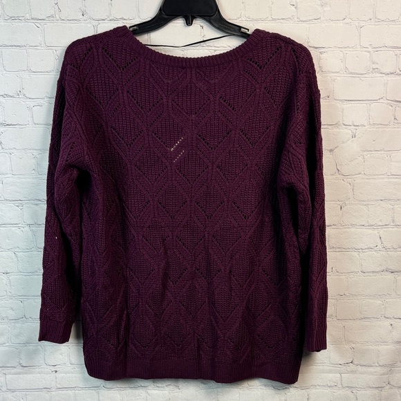 BloomChic Deep Purple Crew Neck Pointelle Sweater Size Large 12 - Picture 7 of 7